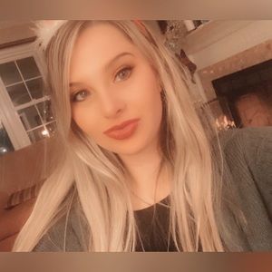 Meet your Posher, Brielle